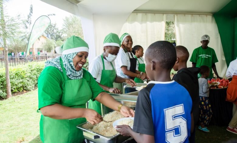 Safaricom Unveils Christmas-based Product Dubbed Sambaza Furaha