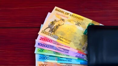 Uganda Shilling Up 0.8% to 3,884 Per Dollar