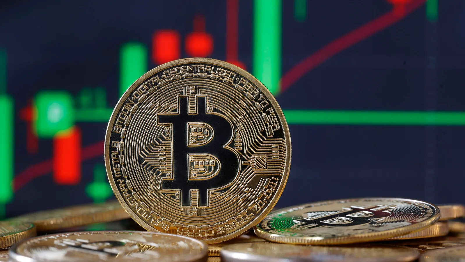 Bitcoin Surges Past $112,000 for First Time