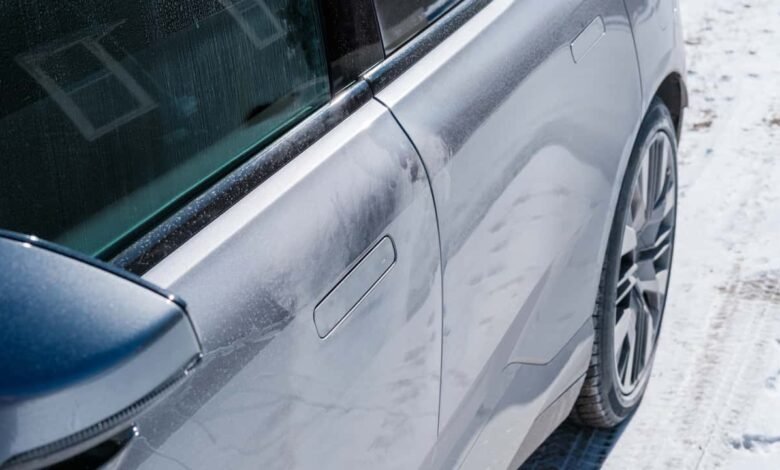 China Votes to Ban Cars With Hidden Door Handles