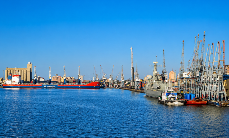 Angola Secures $900 Million From China for New Port Terminal